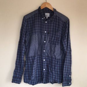 Men’s Wesc button down shirt